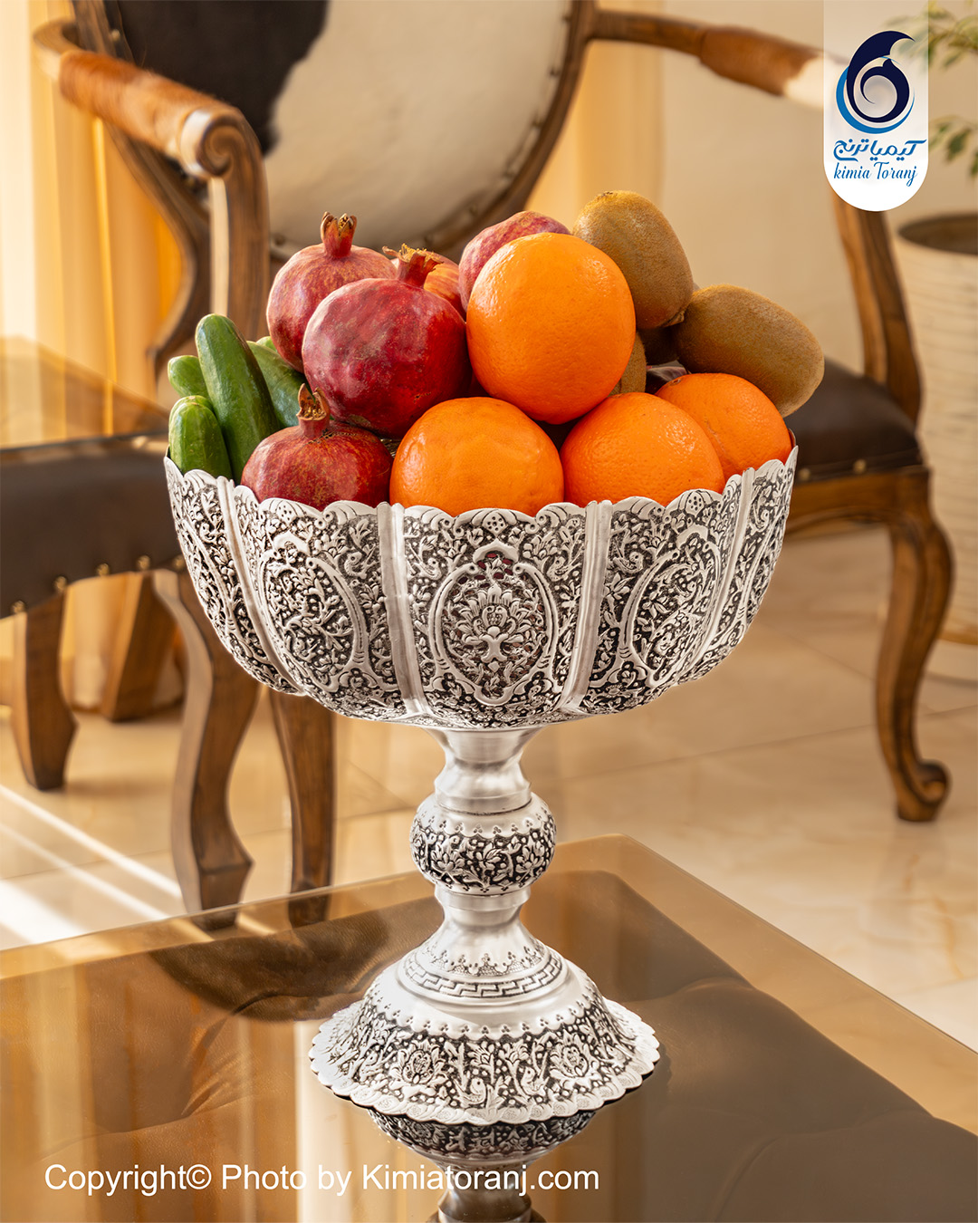 میوه خوری بزرگ تک پایه شبه نقره قلم گل و مرغ کنار سالنی نقره نما پتینه با روکش و ضمانت 36 ماهه صنایع دستی کیمیاترنج 